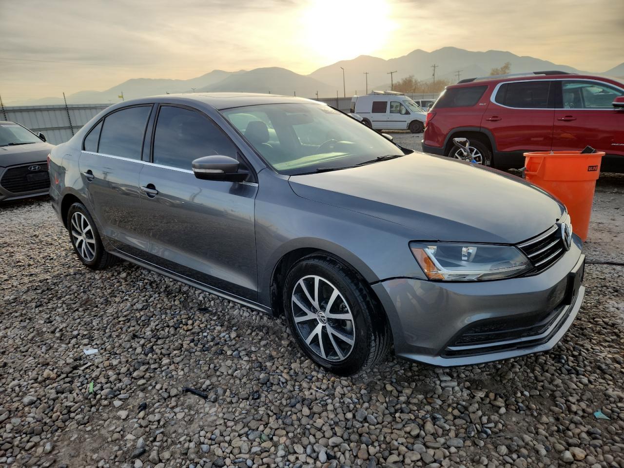 2017 VOLKSWAGEN JETTA