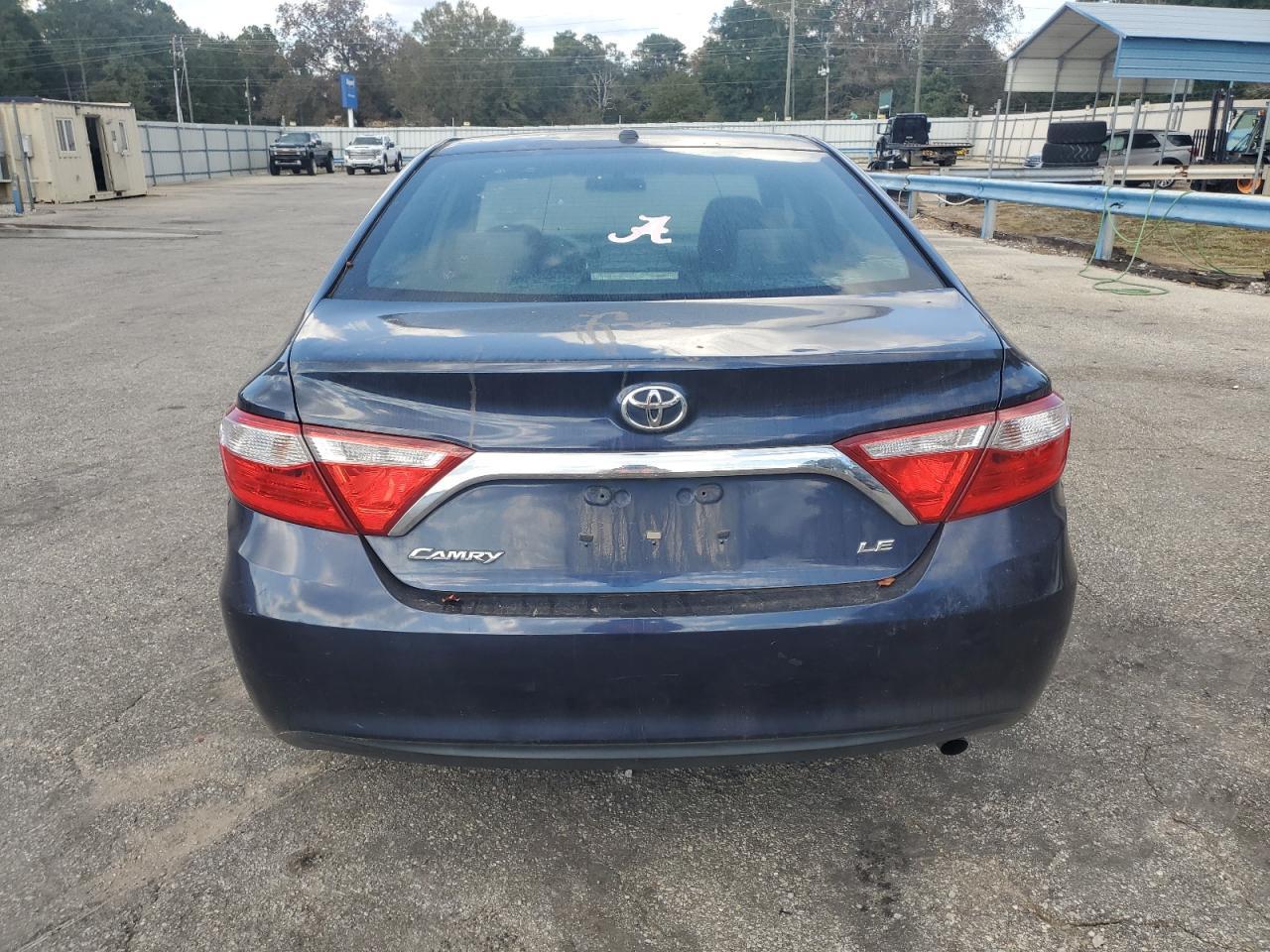 2016 TOYOTA CAMRY