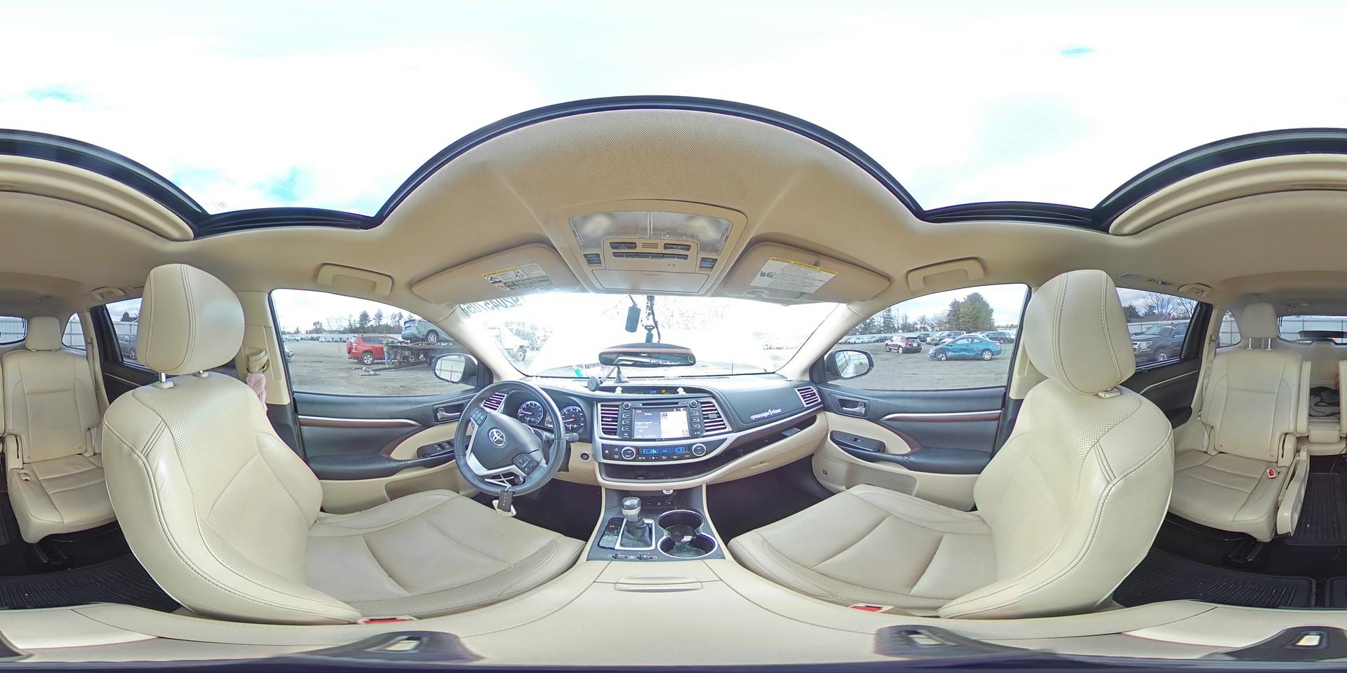 2015 TOYOTA HIGHLANDER