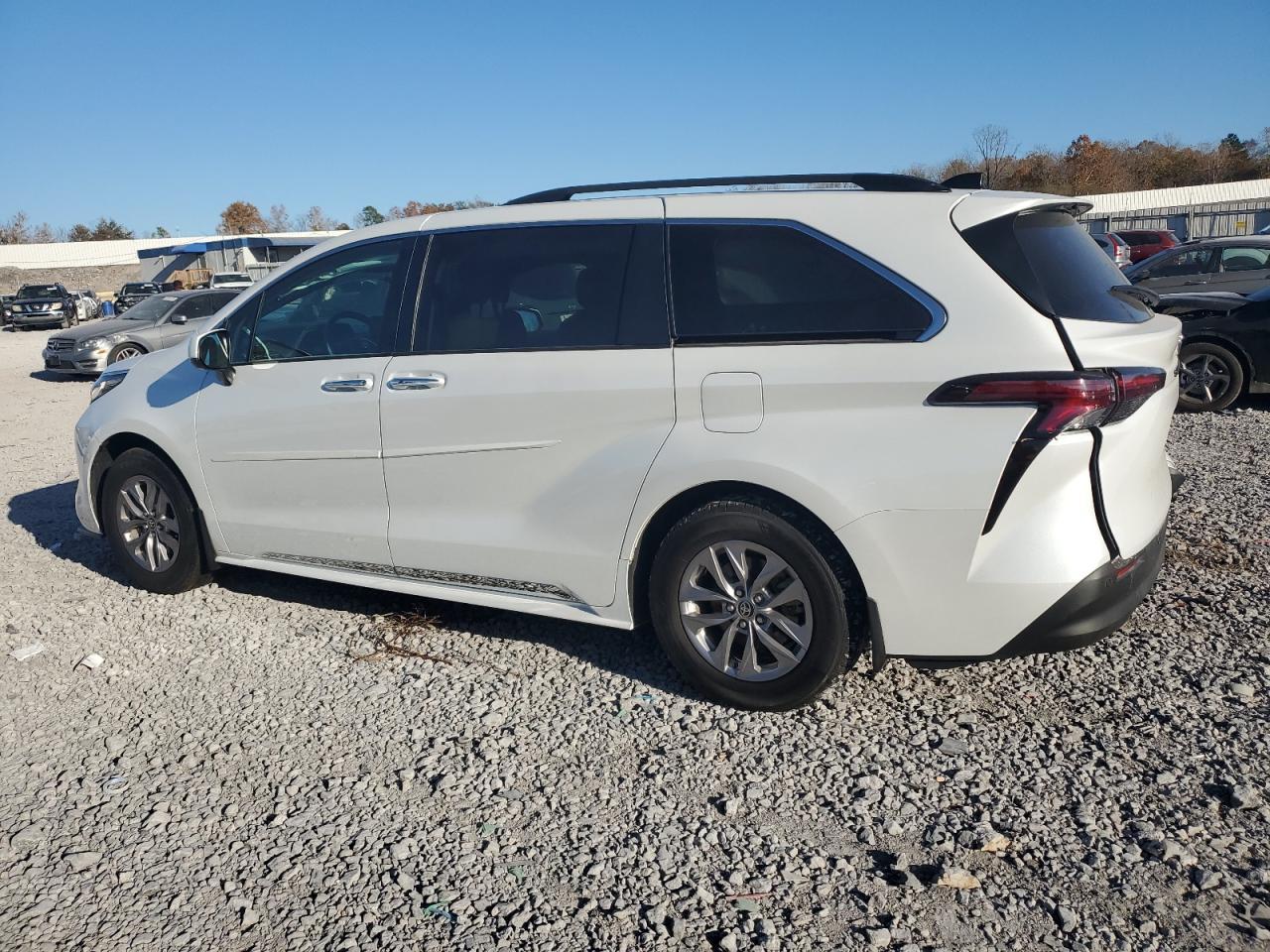 2022 TOYOTA SIENNA