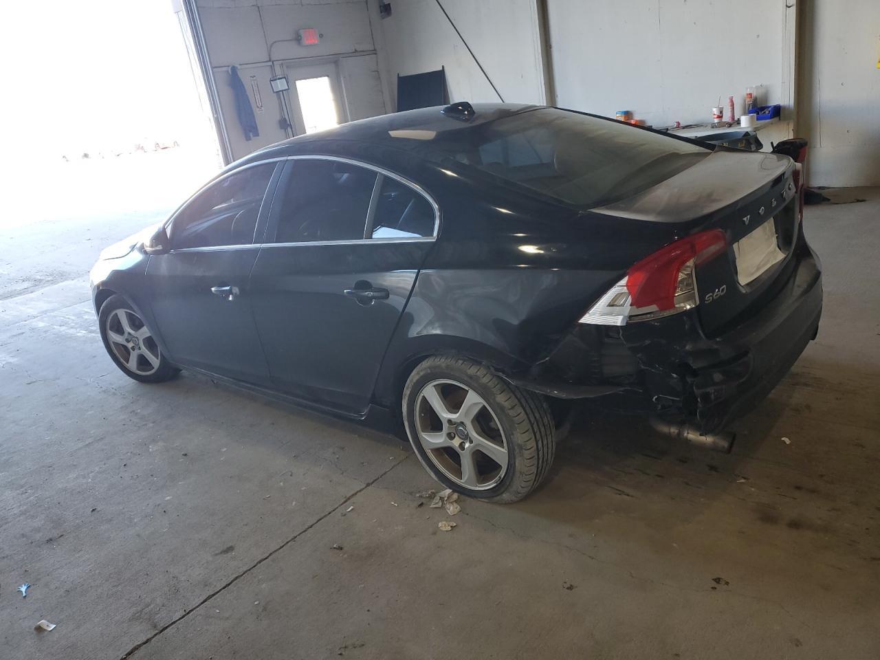 2013 VOLVO S60