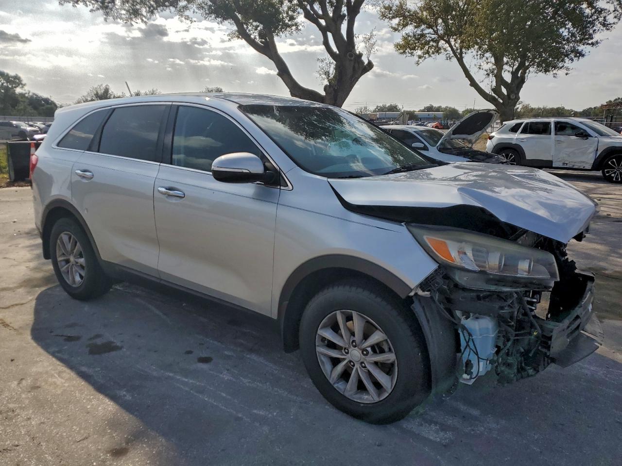 2017 KIA SORENTO