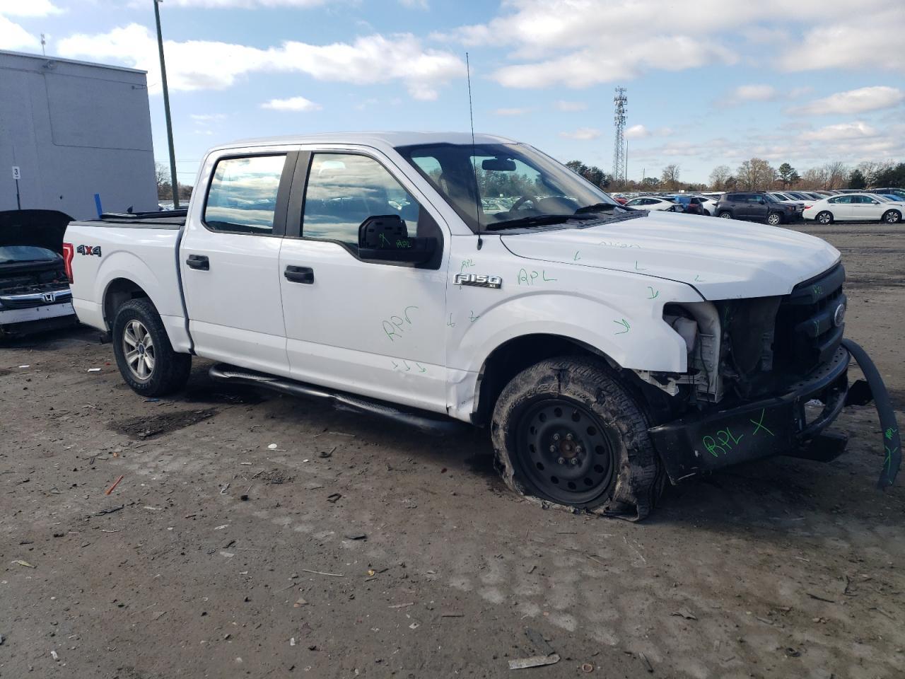 2015 FORD F-150