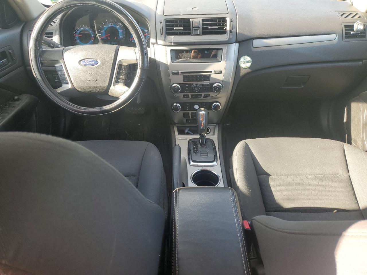 2010 FORD FUSION