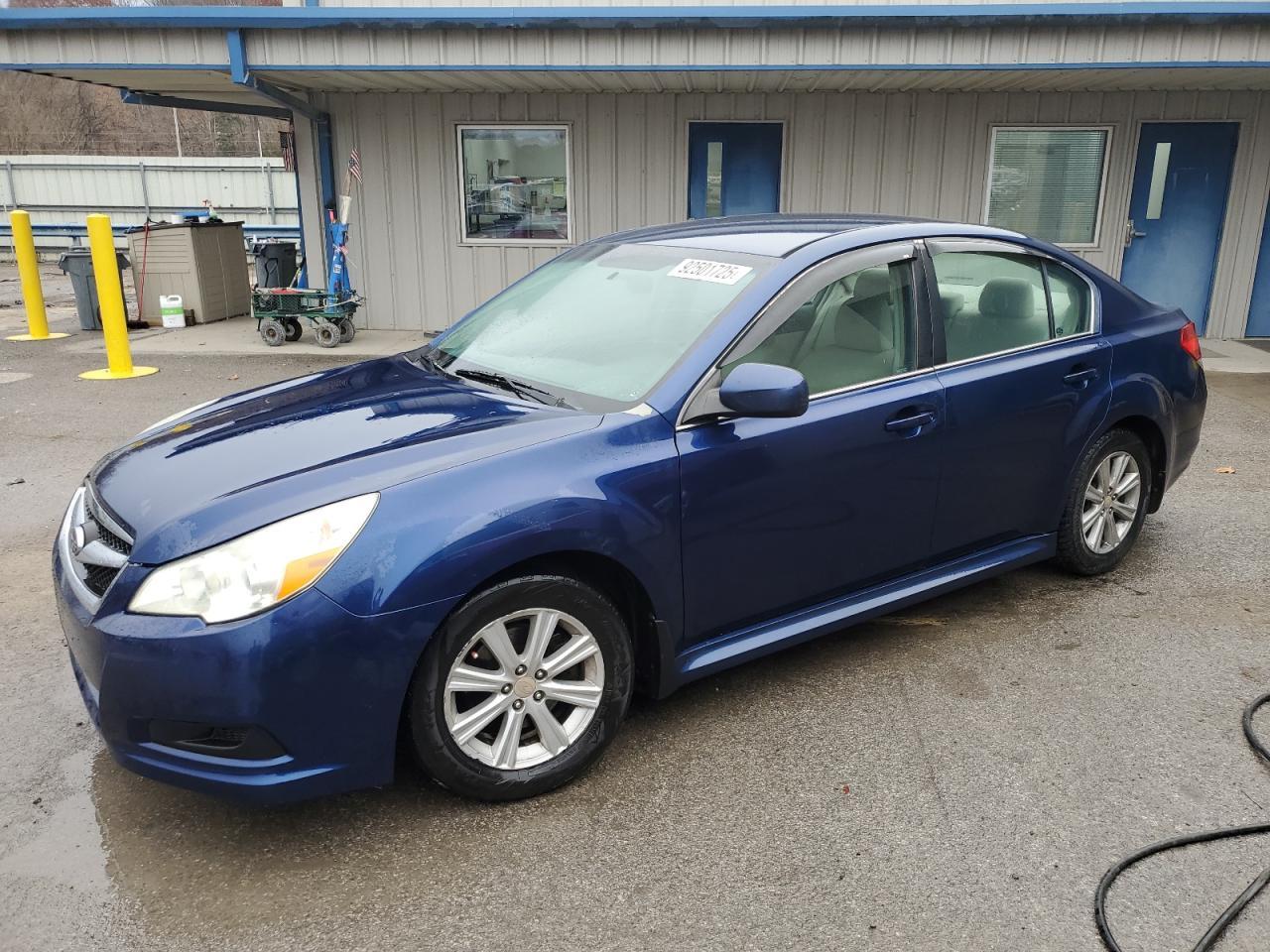 2010 SUBARU Legacy