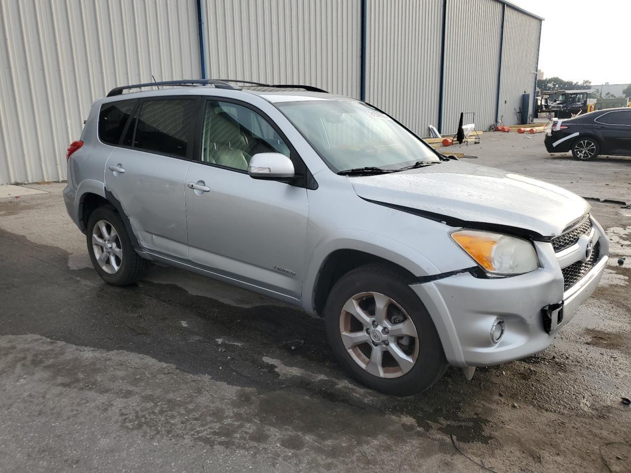 2010 TOYOTA RAV4
