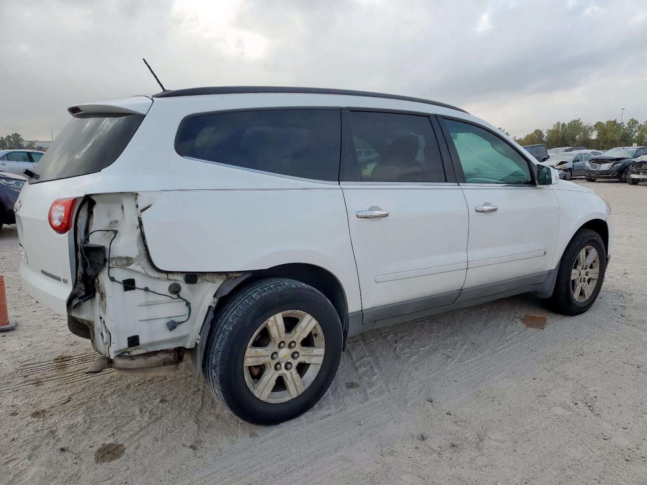 2010 CHEVROLET TRAVERSE