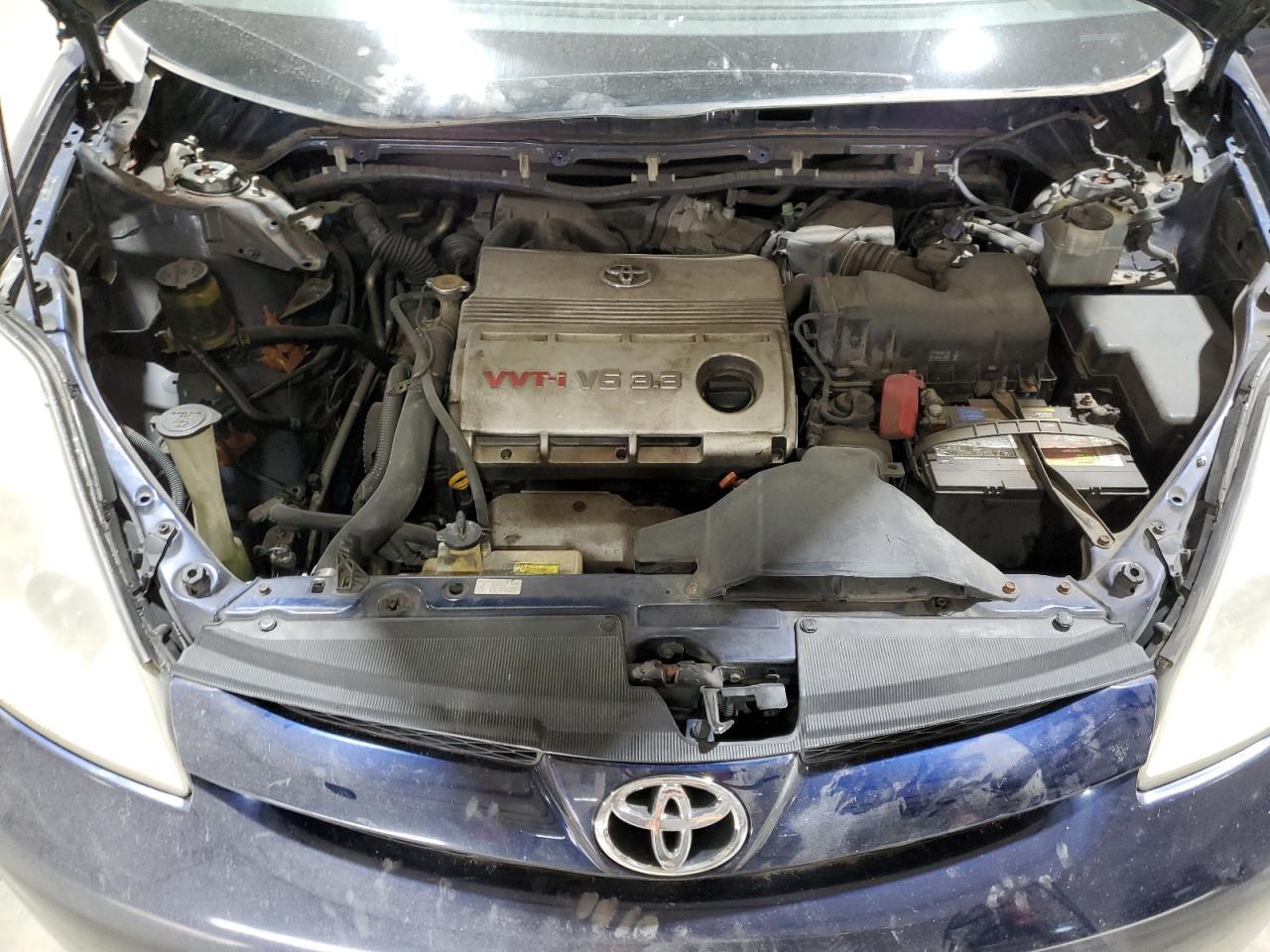 2006 TOYOTA SIENNA