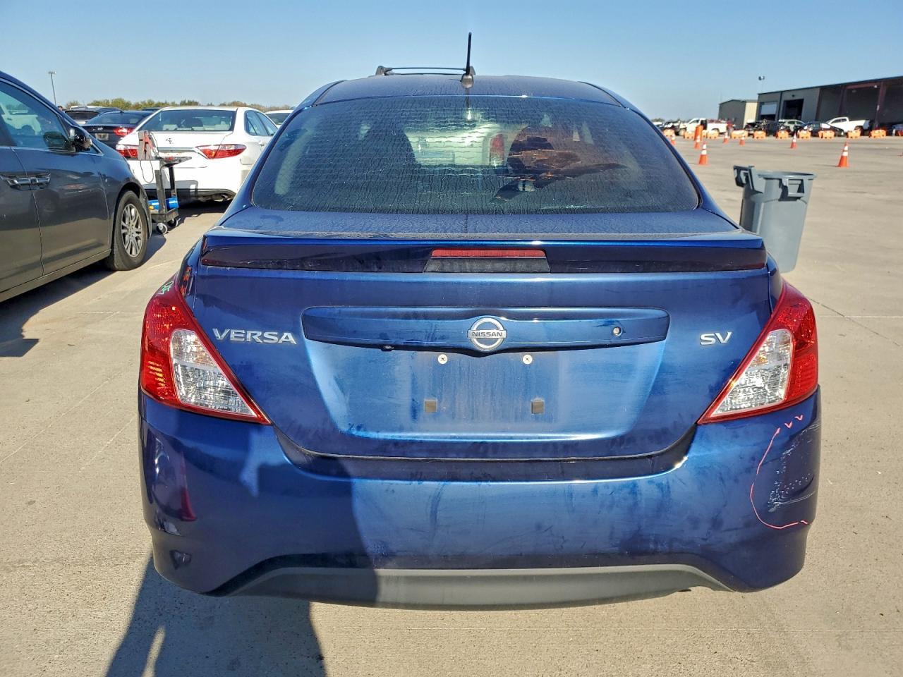 2019 NISSAN VERSA