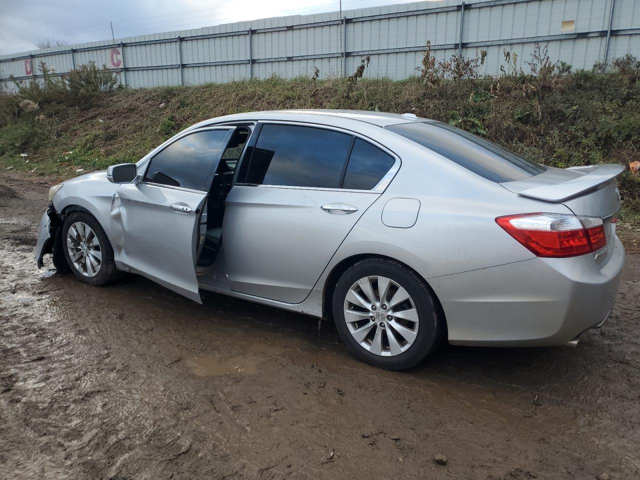2013 HONDA ACCORD