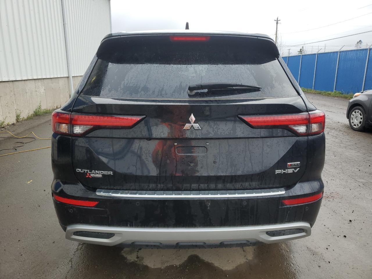 2023 MITSUBISHI outlander