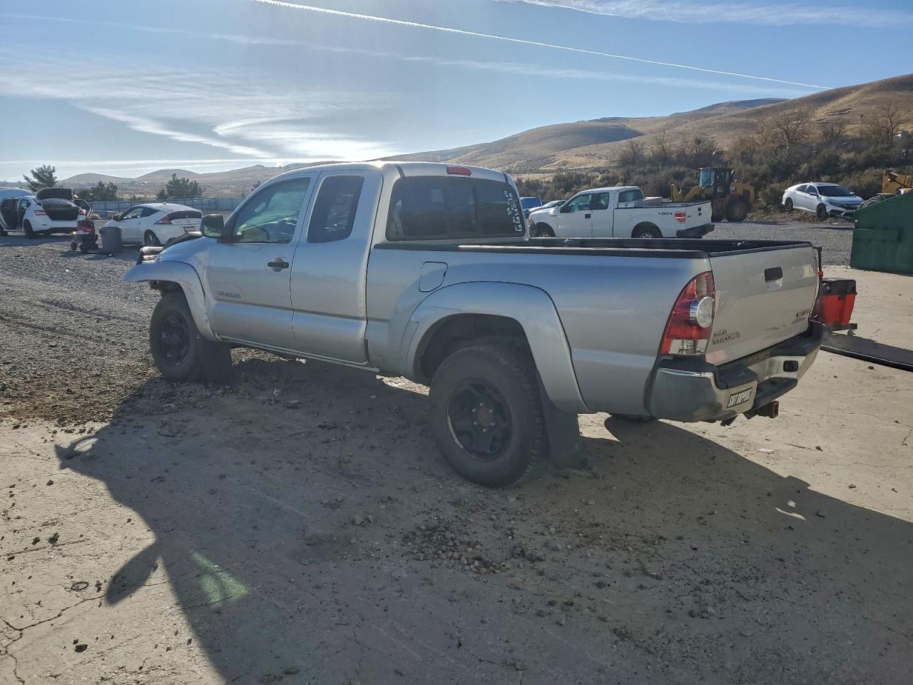 2011 TOYOTA TACOMA