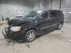 2012 CHRYSLER Town & Country
