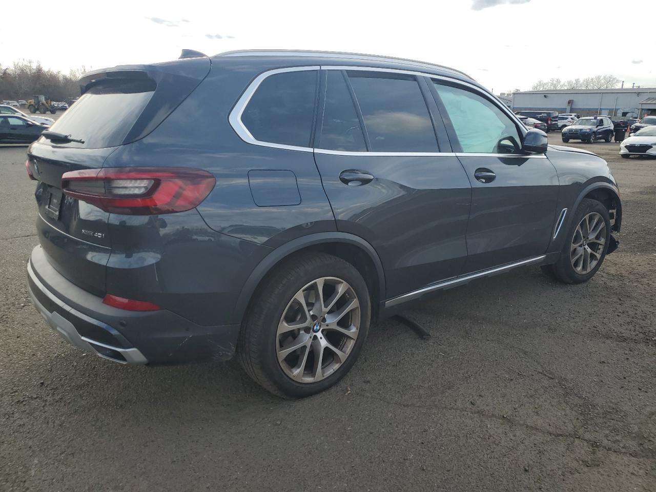 2022 BMW X5