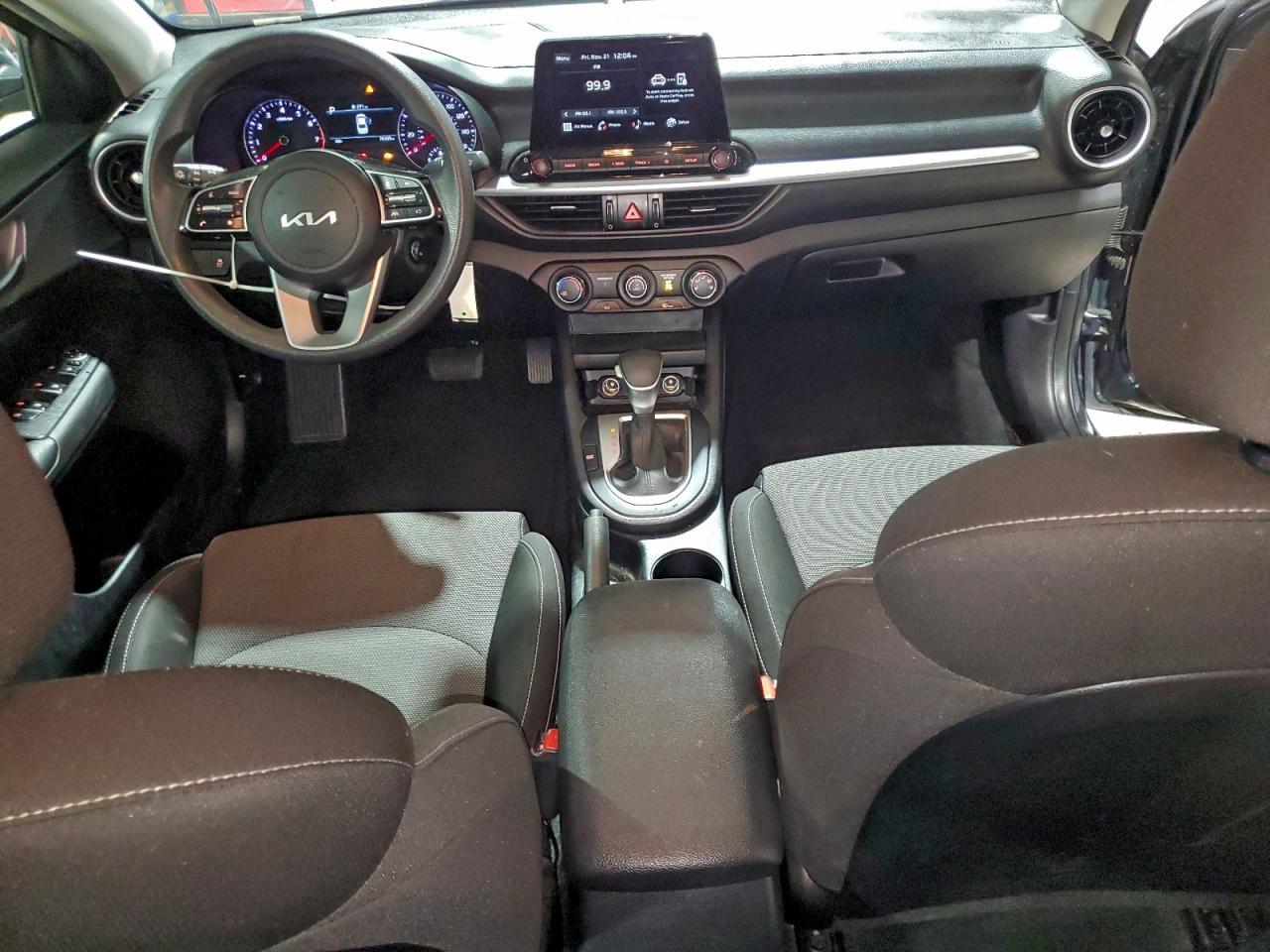 2023 KIA FORTE