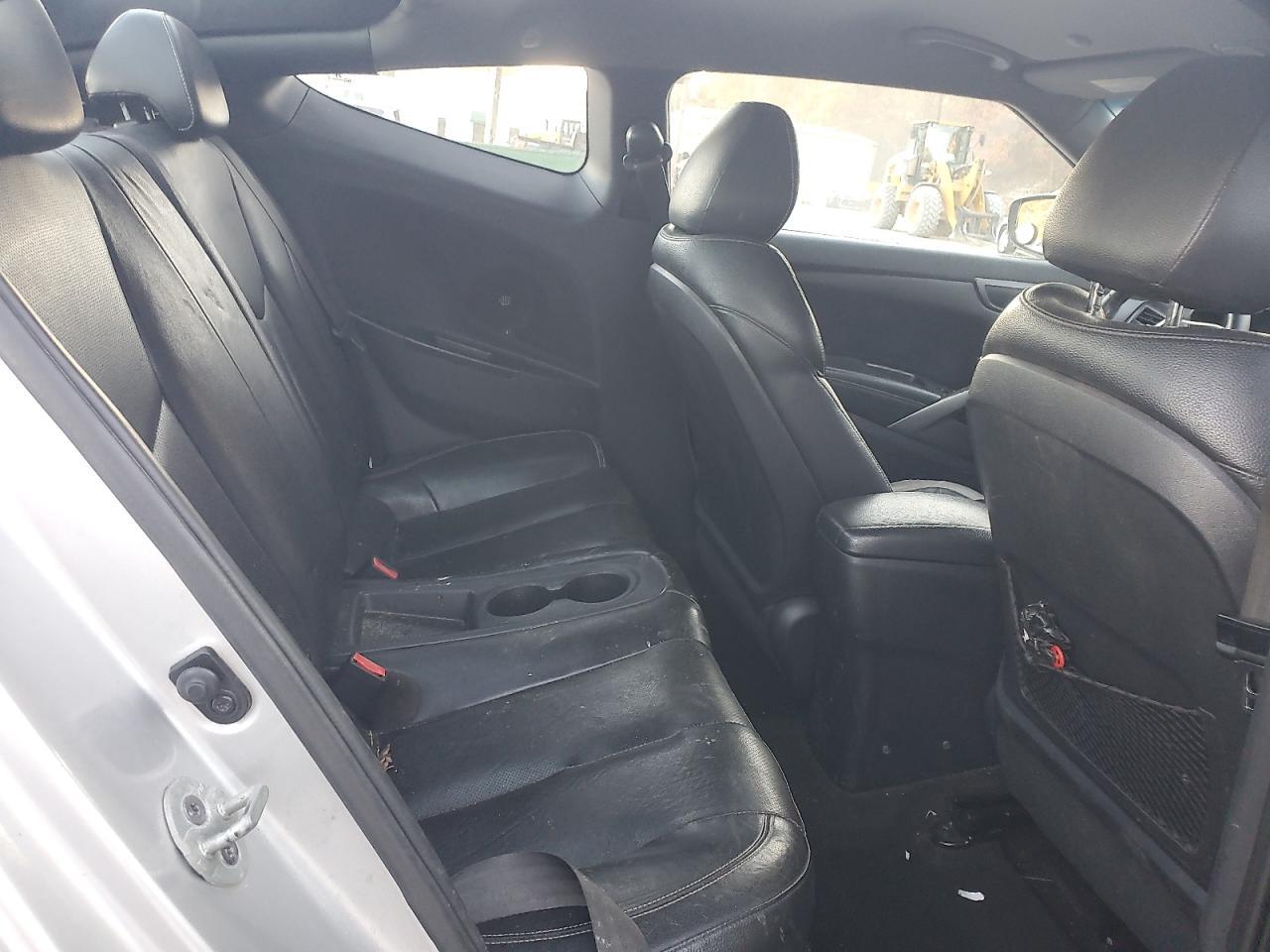 2013 HYUNDAI VELOSTER