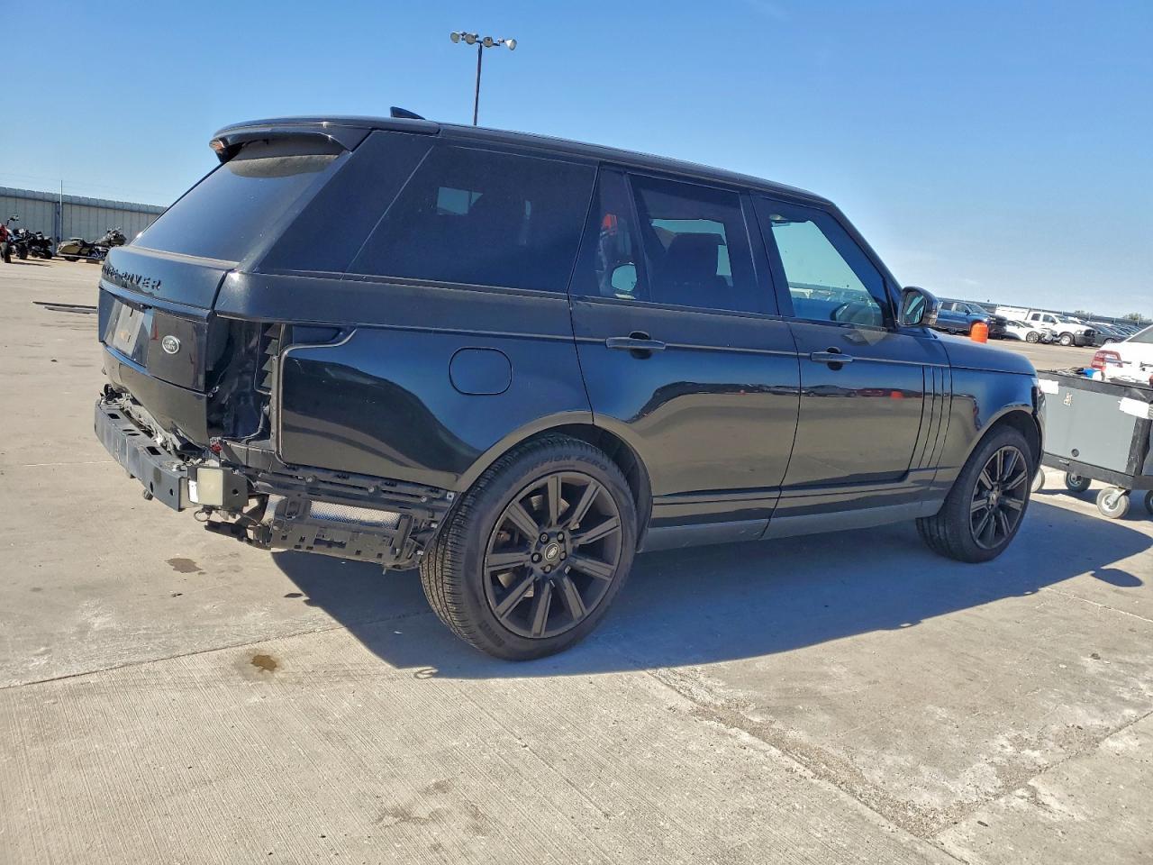 2017 LAND ROVER RANGE ROVER