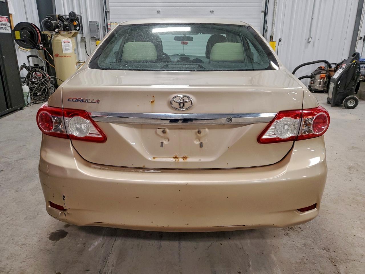 2012 TOYOTA COROLLA