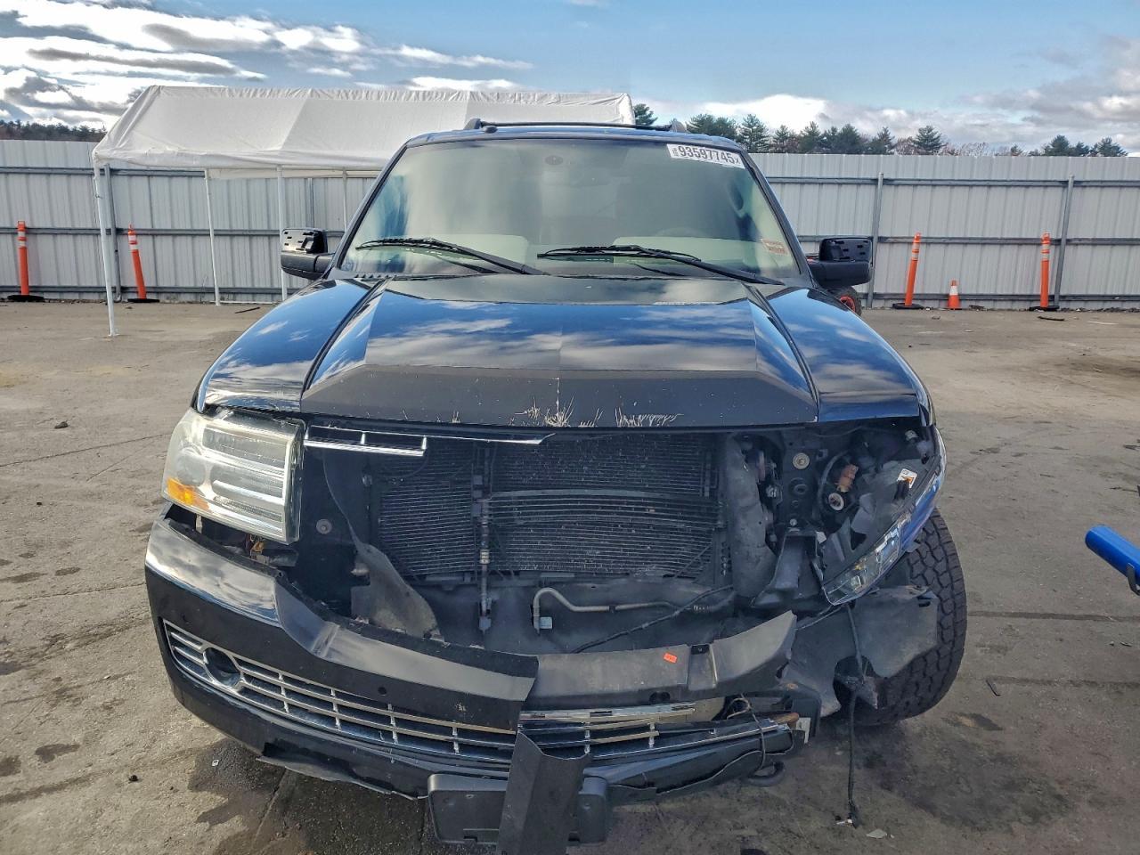 2010 LINCOLN Navigator