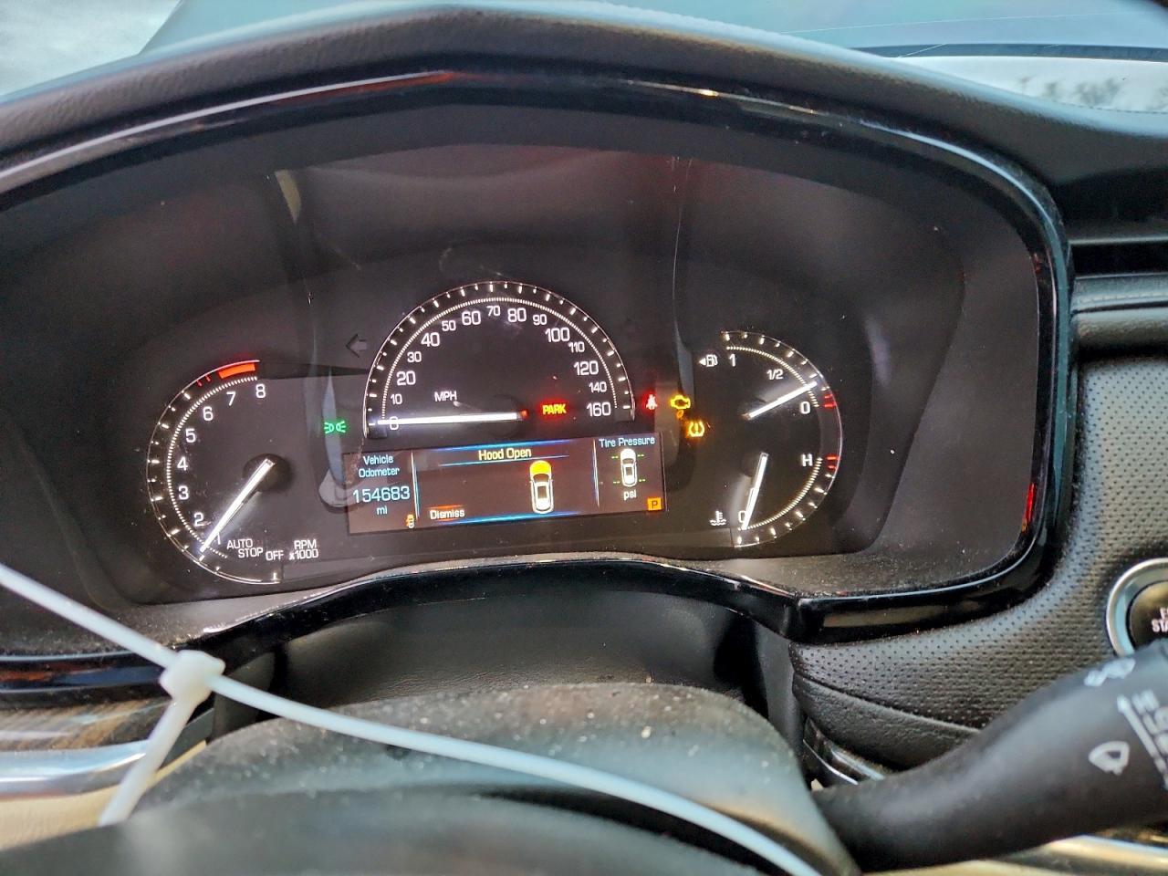 2017 CADILLAC XT5