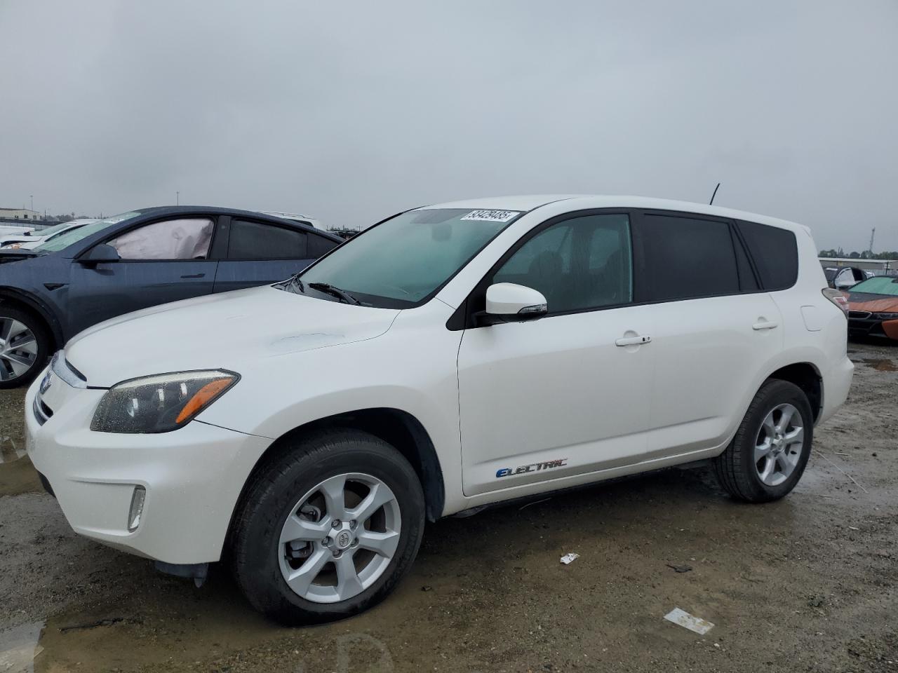 2013 TOYOTA RAV4