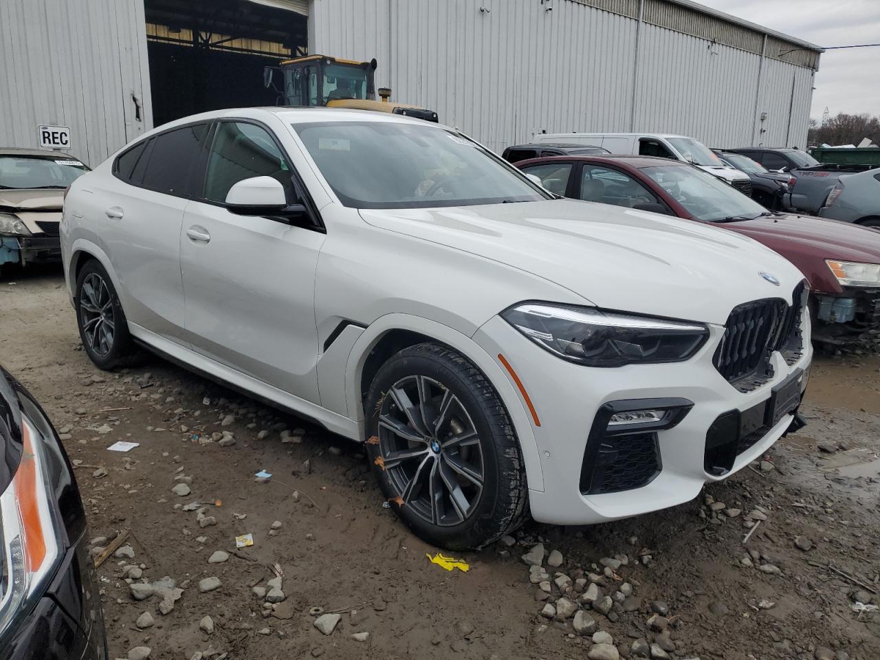 2021 BMW X6