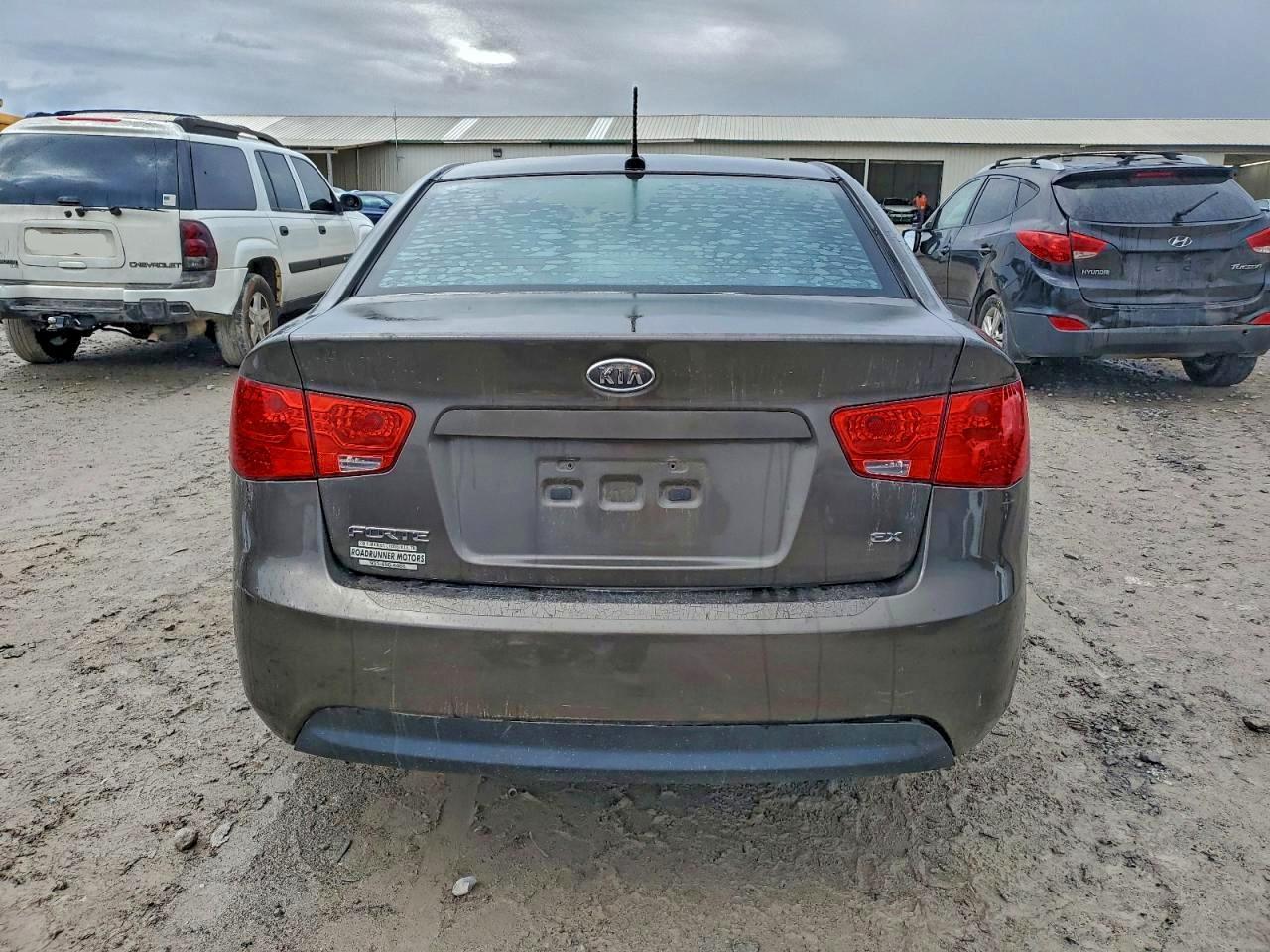 2010 KIA FORTE