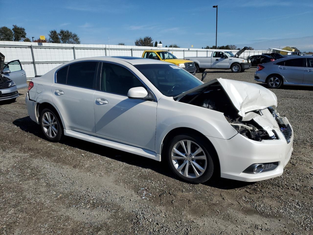 2013 SUBARU Legacy