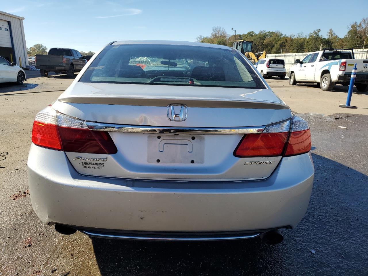 2015 HONDA ACCORD