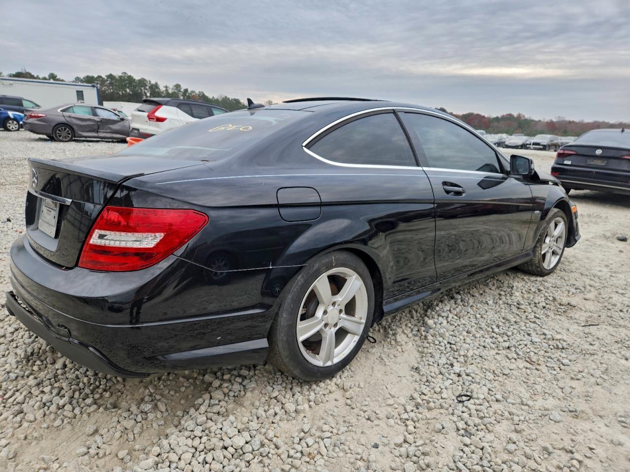 2012 MERCEDES-BENZ C-CLASS