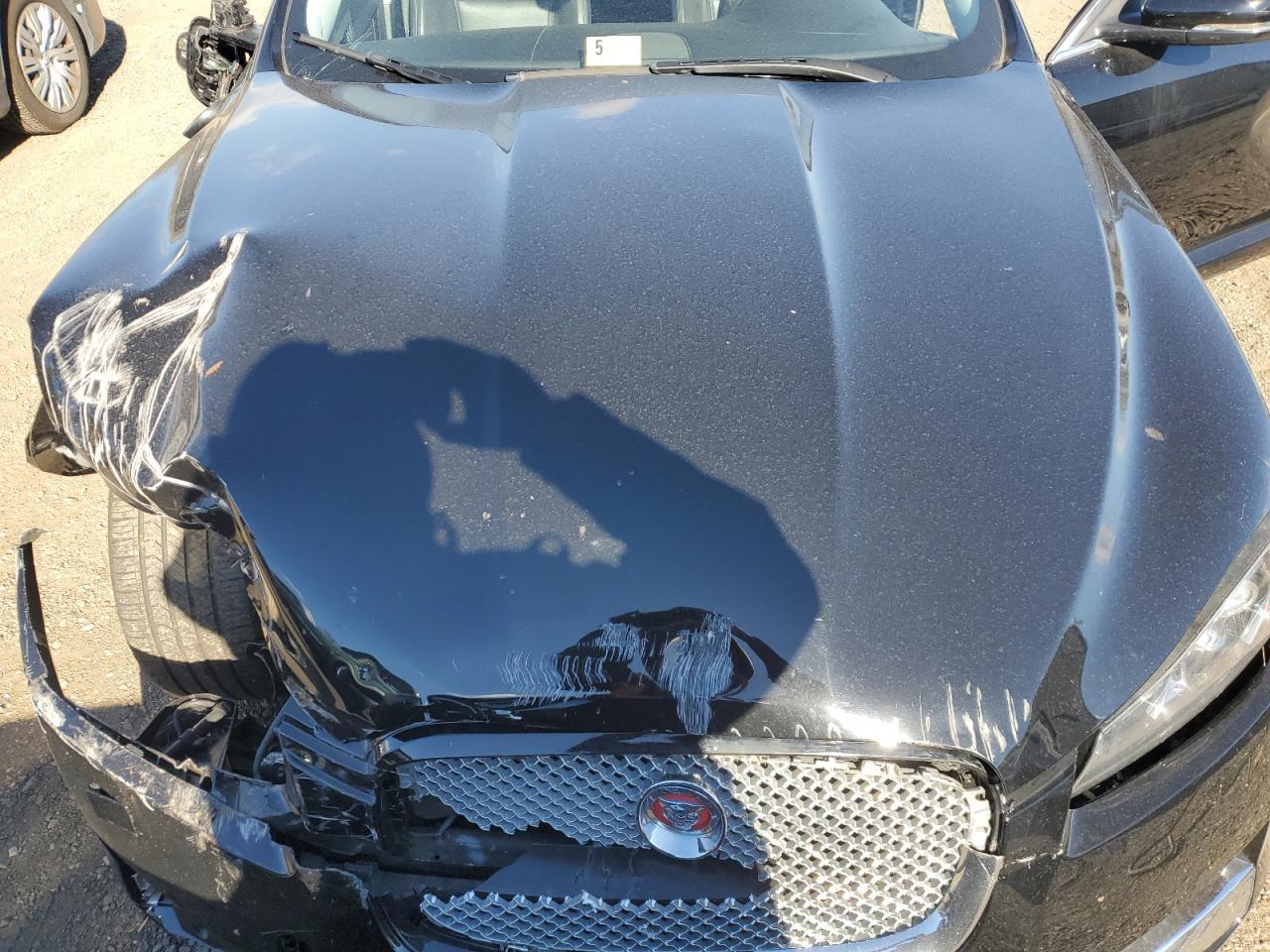 2015 JAGUAR XF