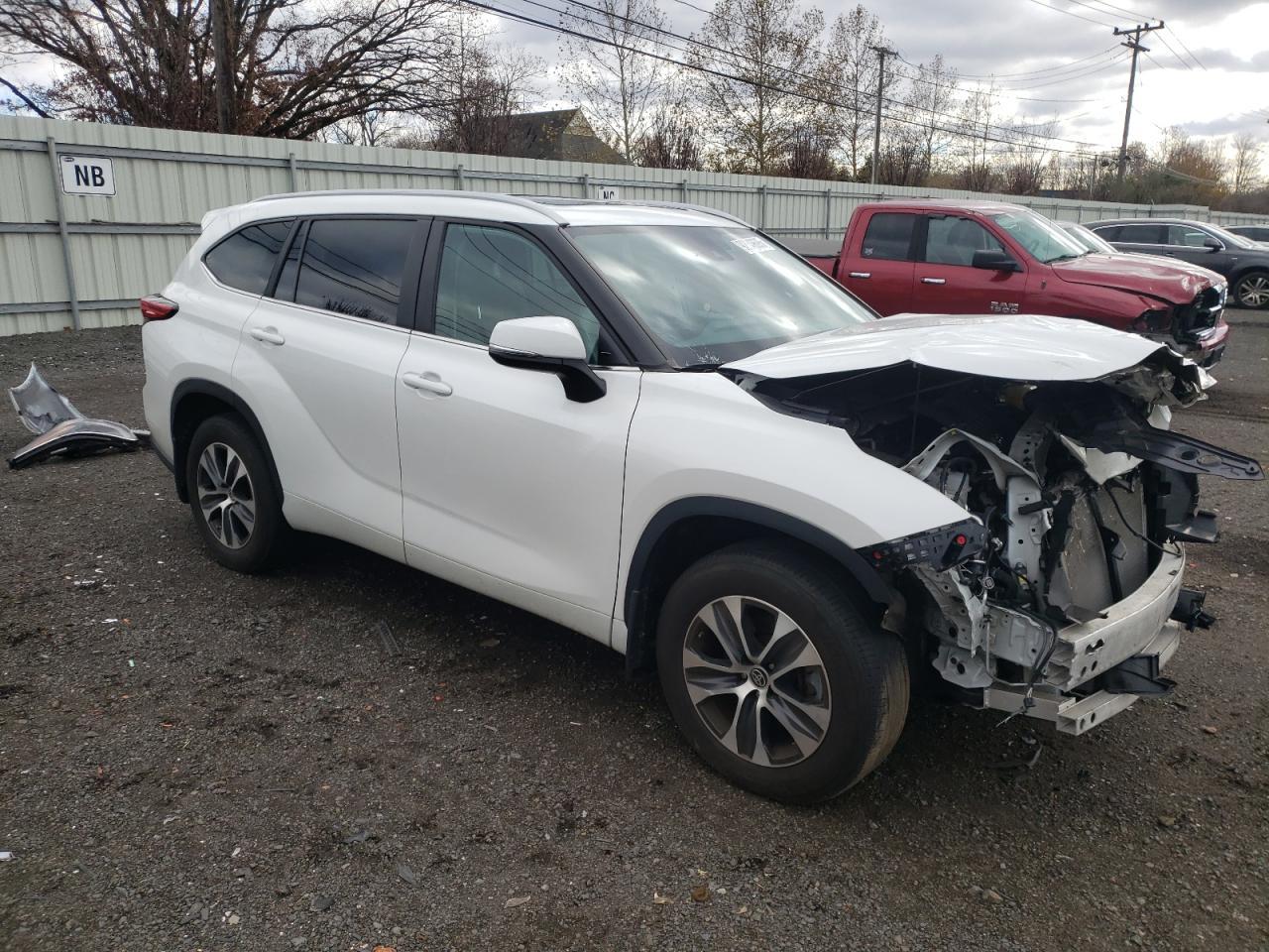 2023 TOYOTA HIGHLANDER