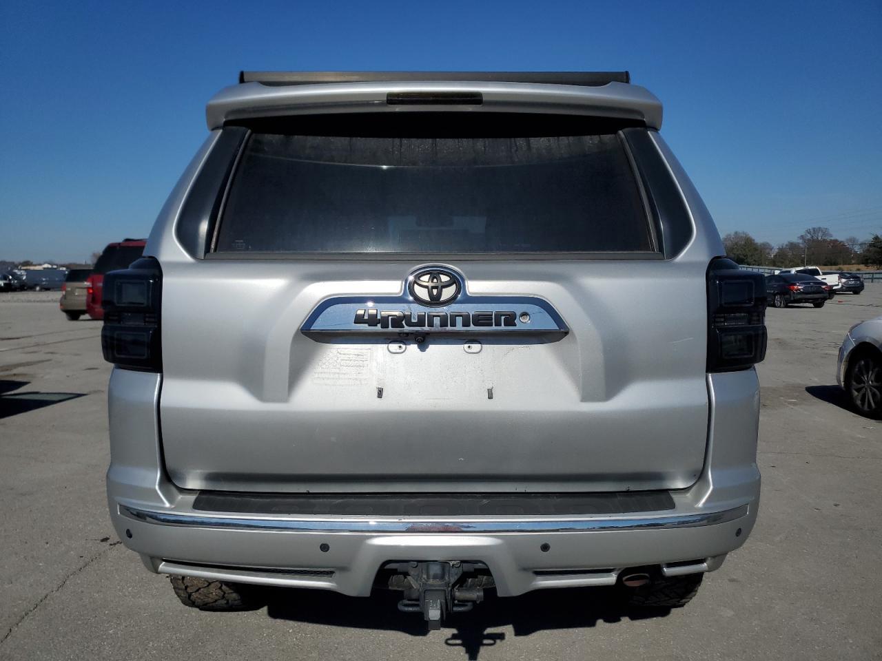 2011 TOYOTA 4Runner