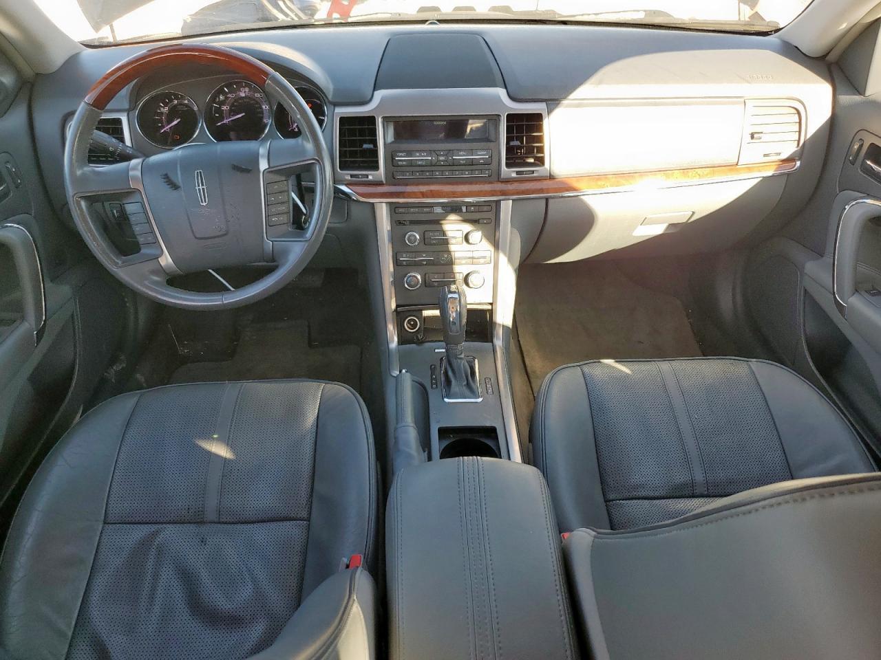 2010 LINCOLN MKZ