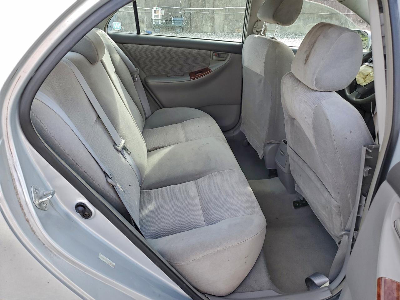 2006 TOYOTA COROLLA