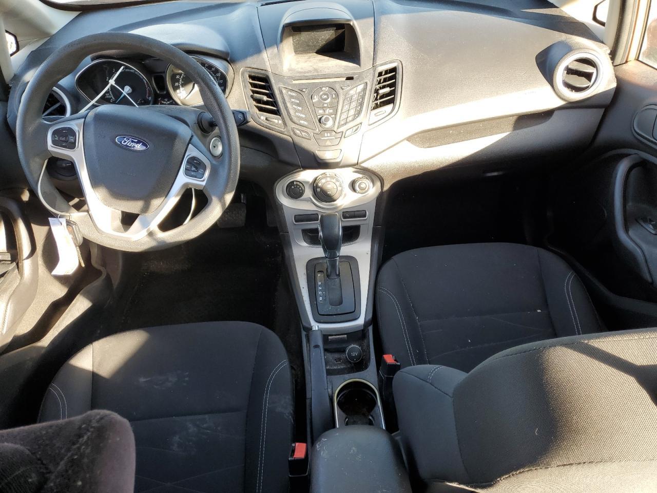 2017 FORD Fiesta