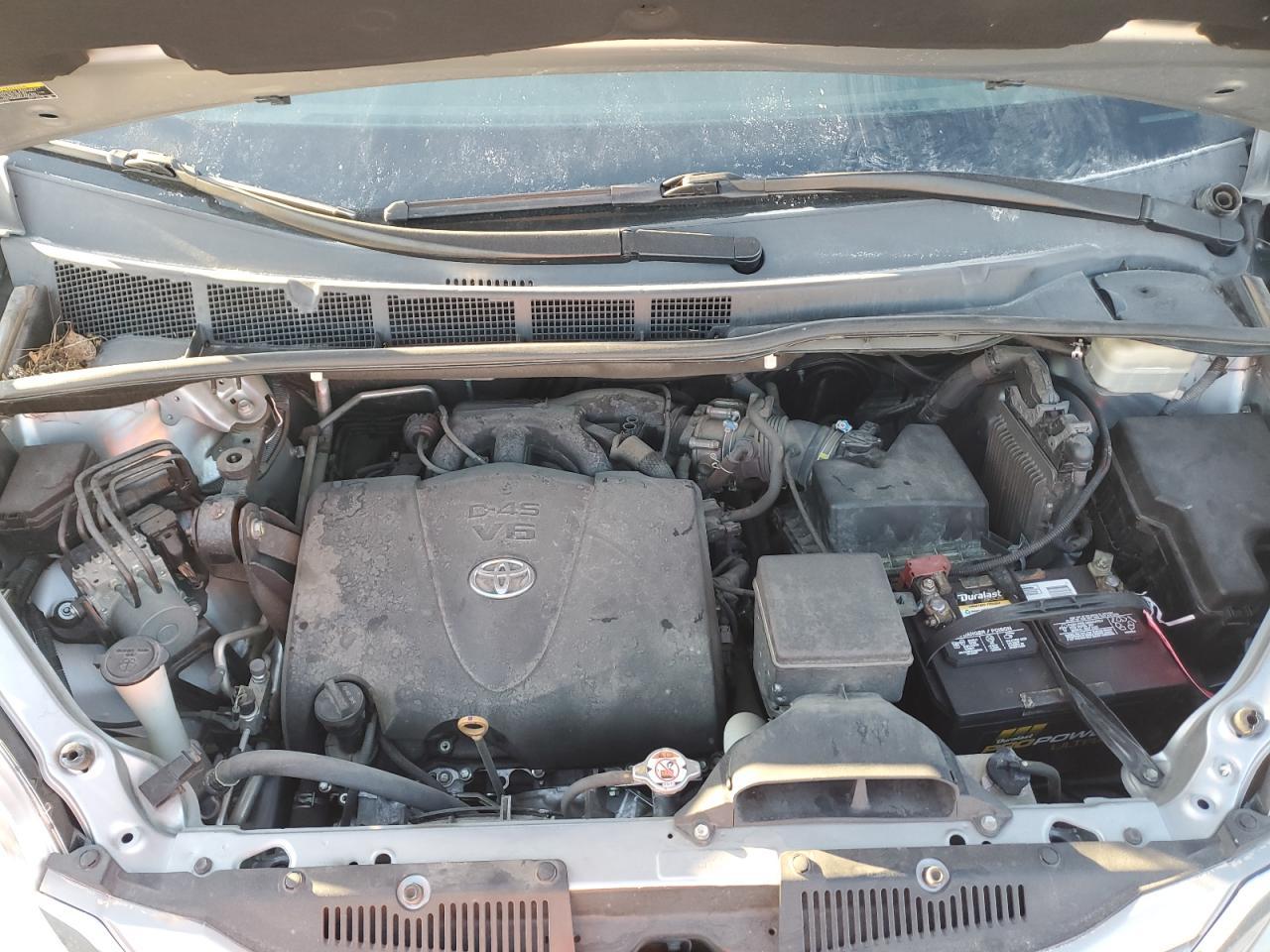 2017 TOYOTA SIENNA