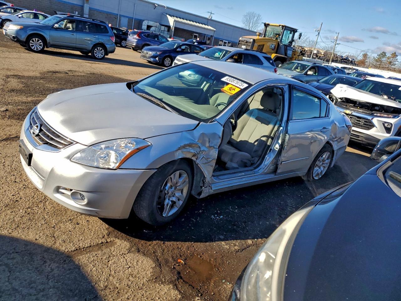 2012 NISSAN ALTIMA