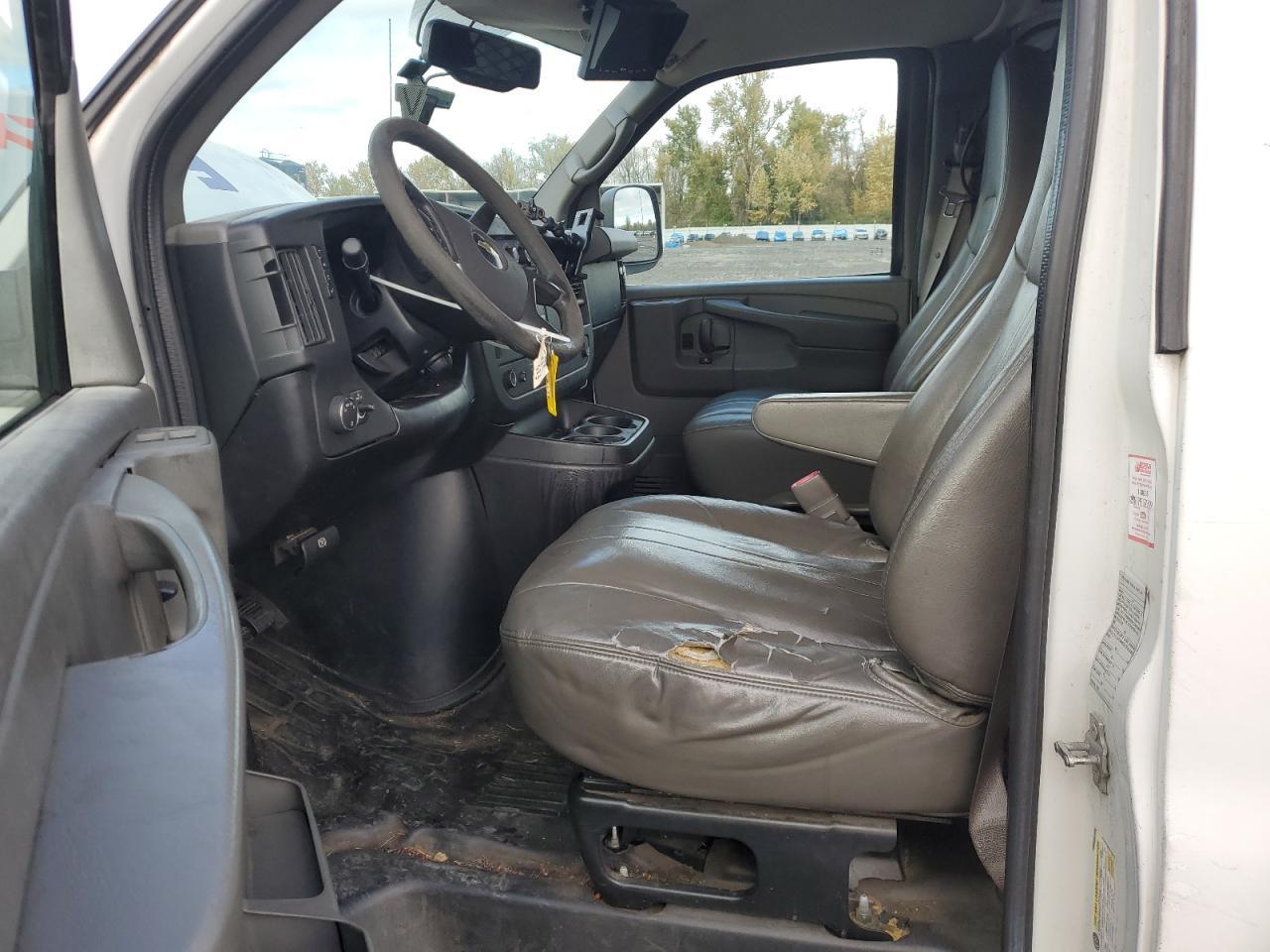 2011 CHEVROLET EXPRESS 2500