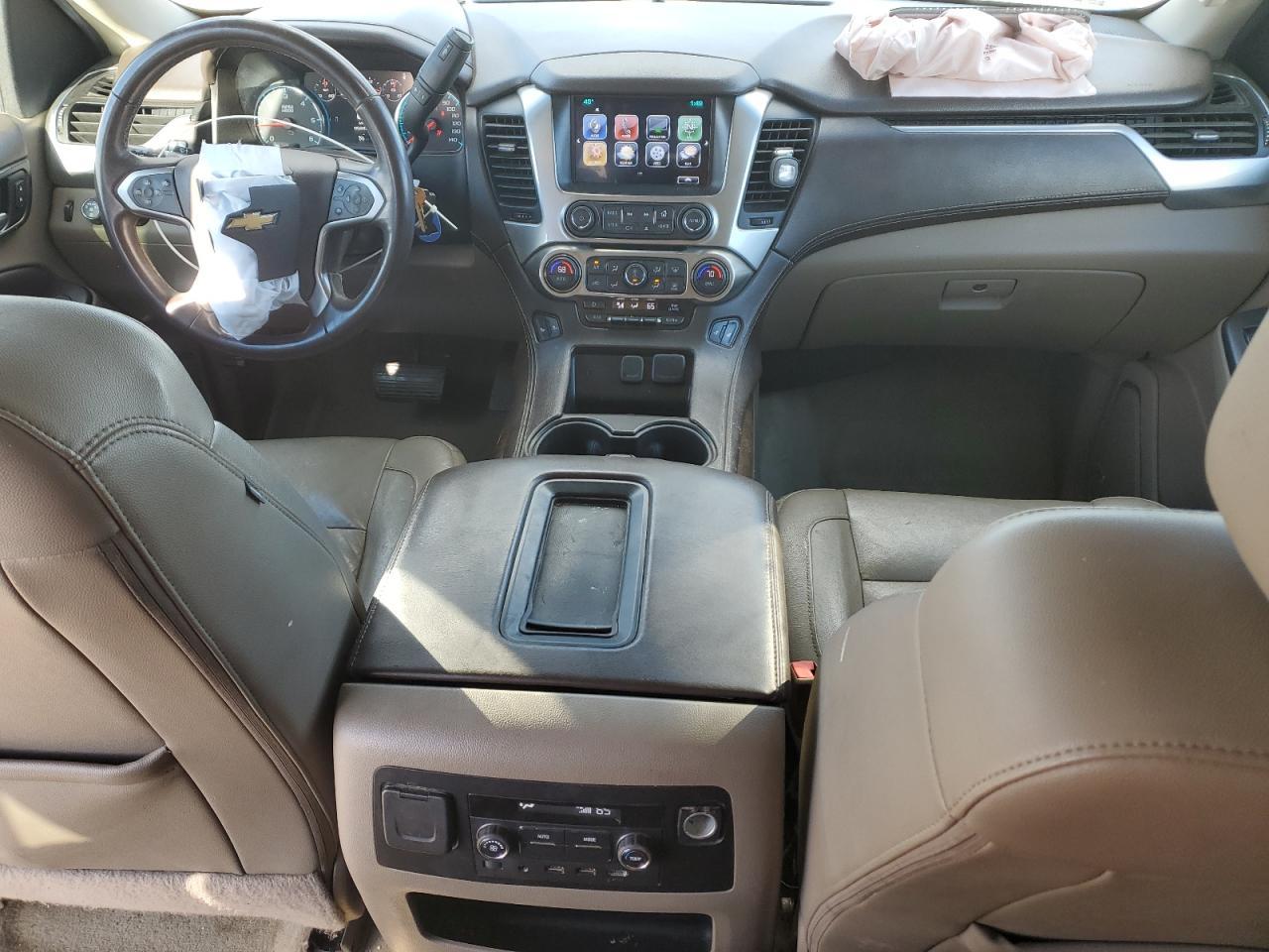 2017 CHEVROLET Suburban