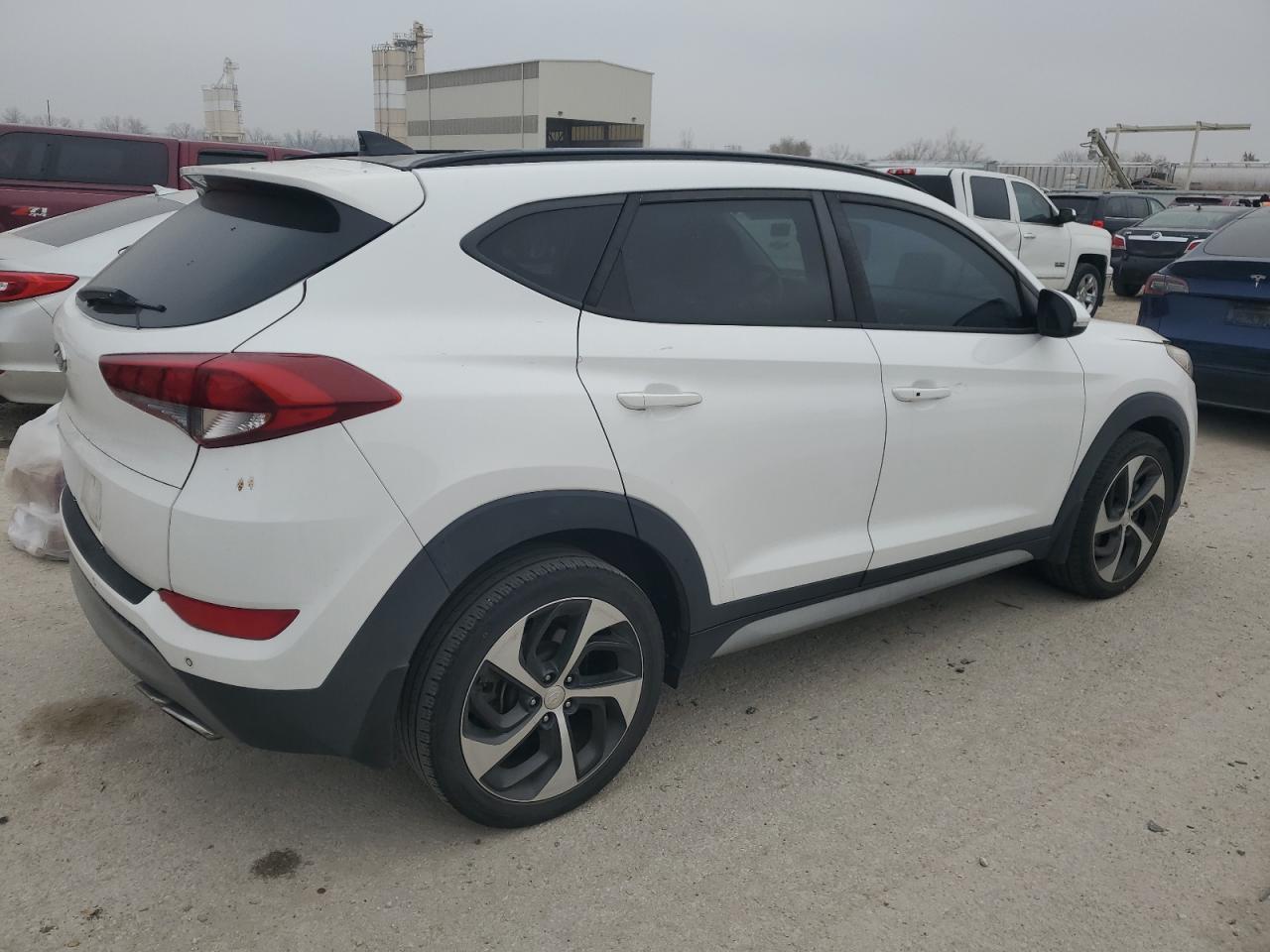 2018 HYUNDAI TUCSON