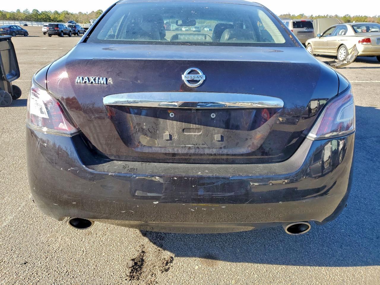 2013 NISSAN Maxima