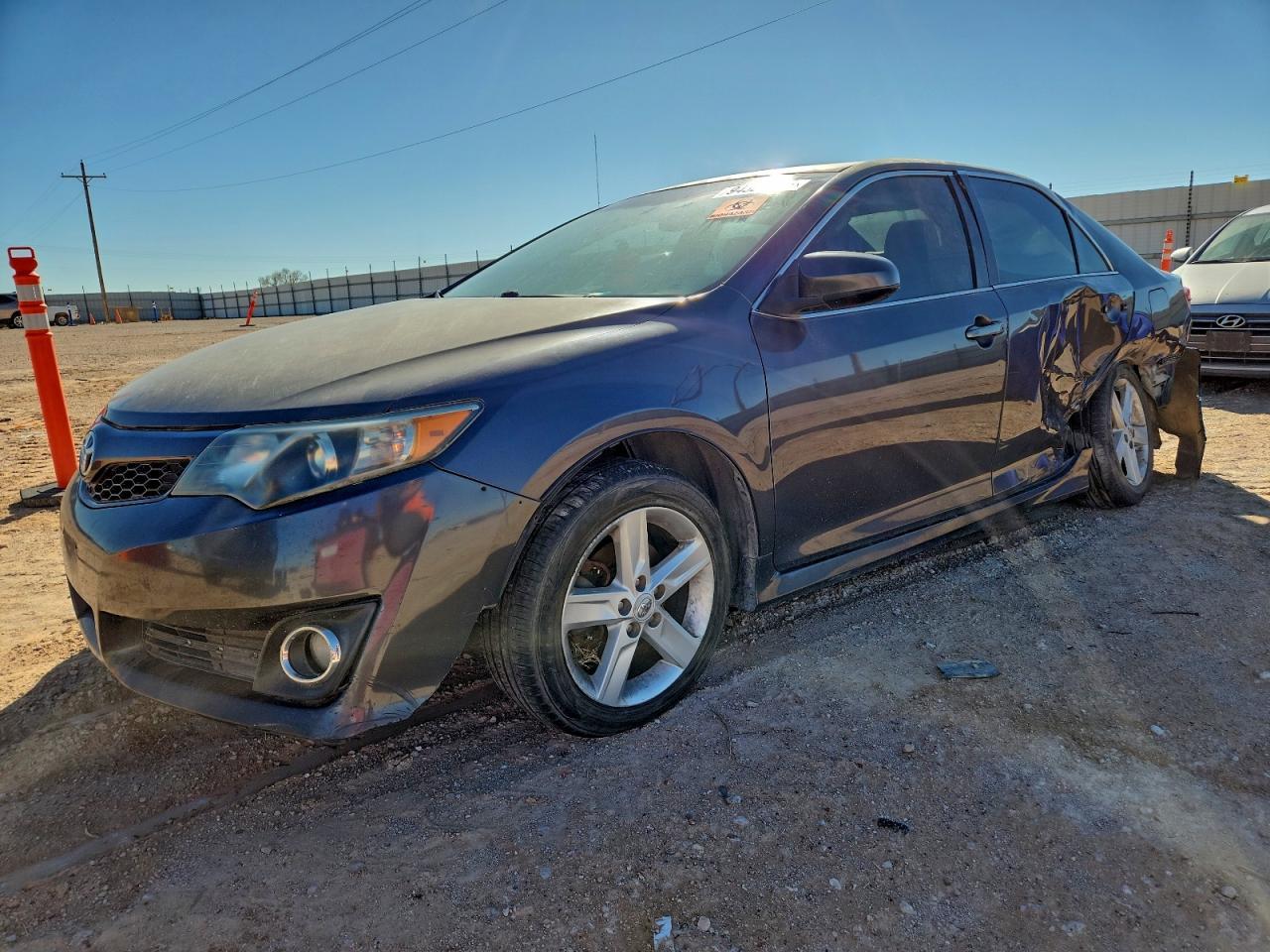 2012 TOYOTA CAMRY