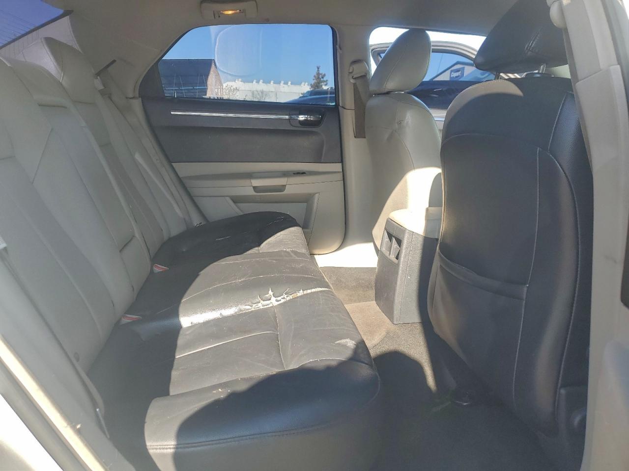 2006 CHRYSLER 300
