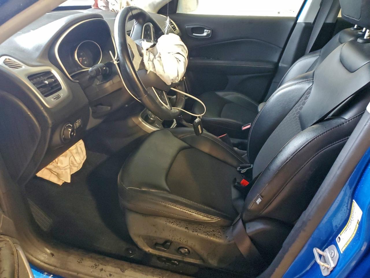 2020 JEEP Compass