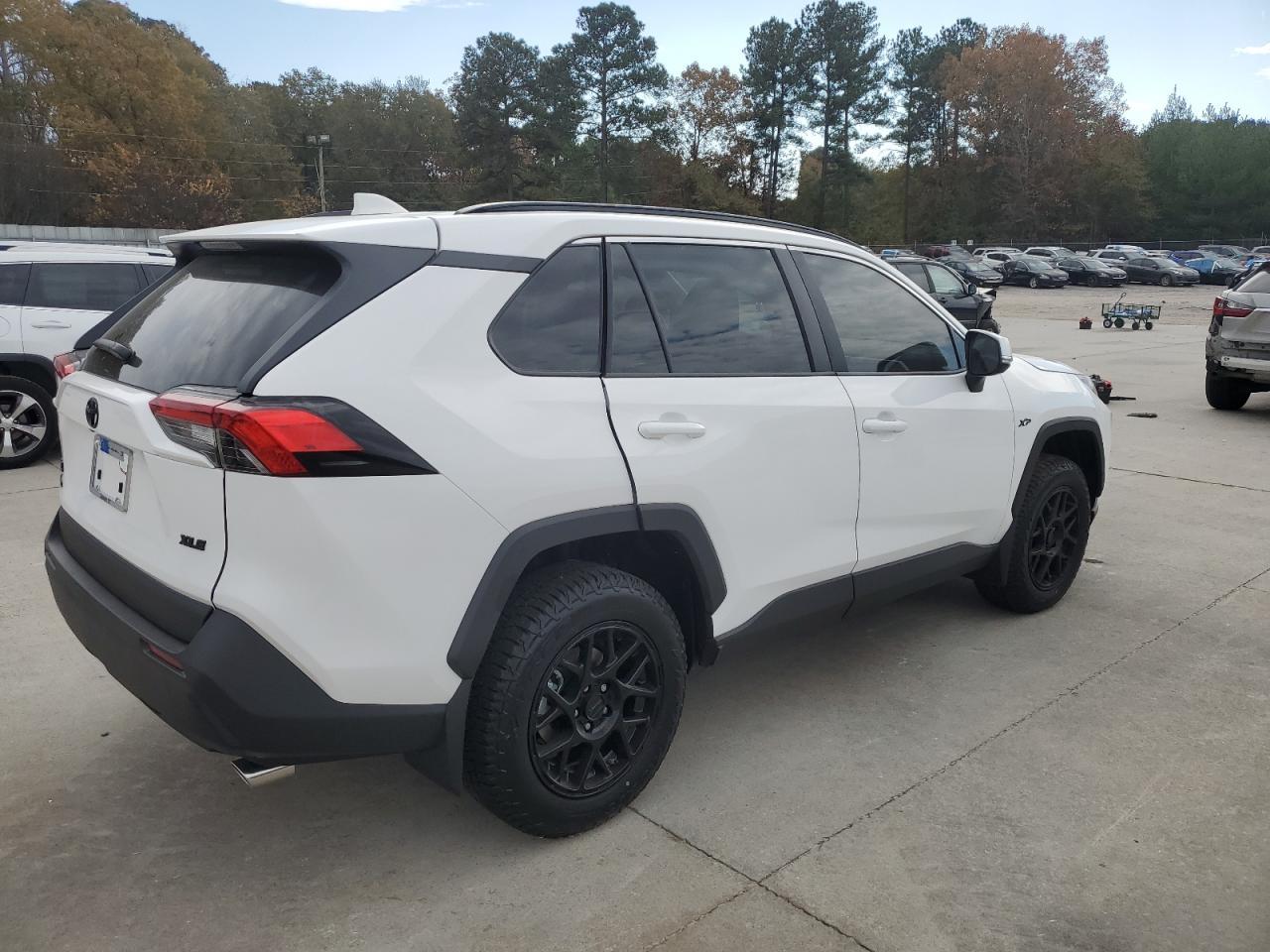 2025 TOYOTA RAV4