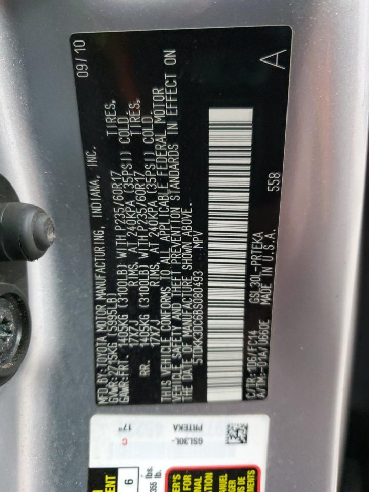 2011 TOYOTA SIENNA