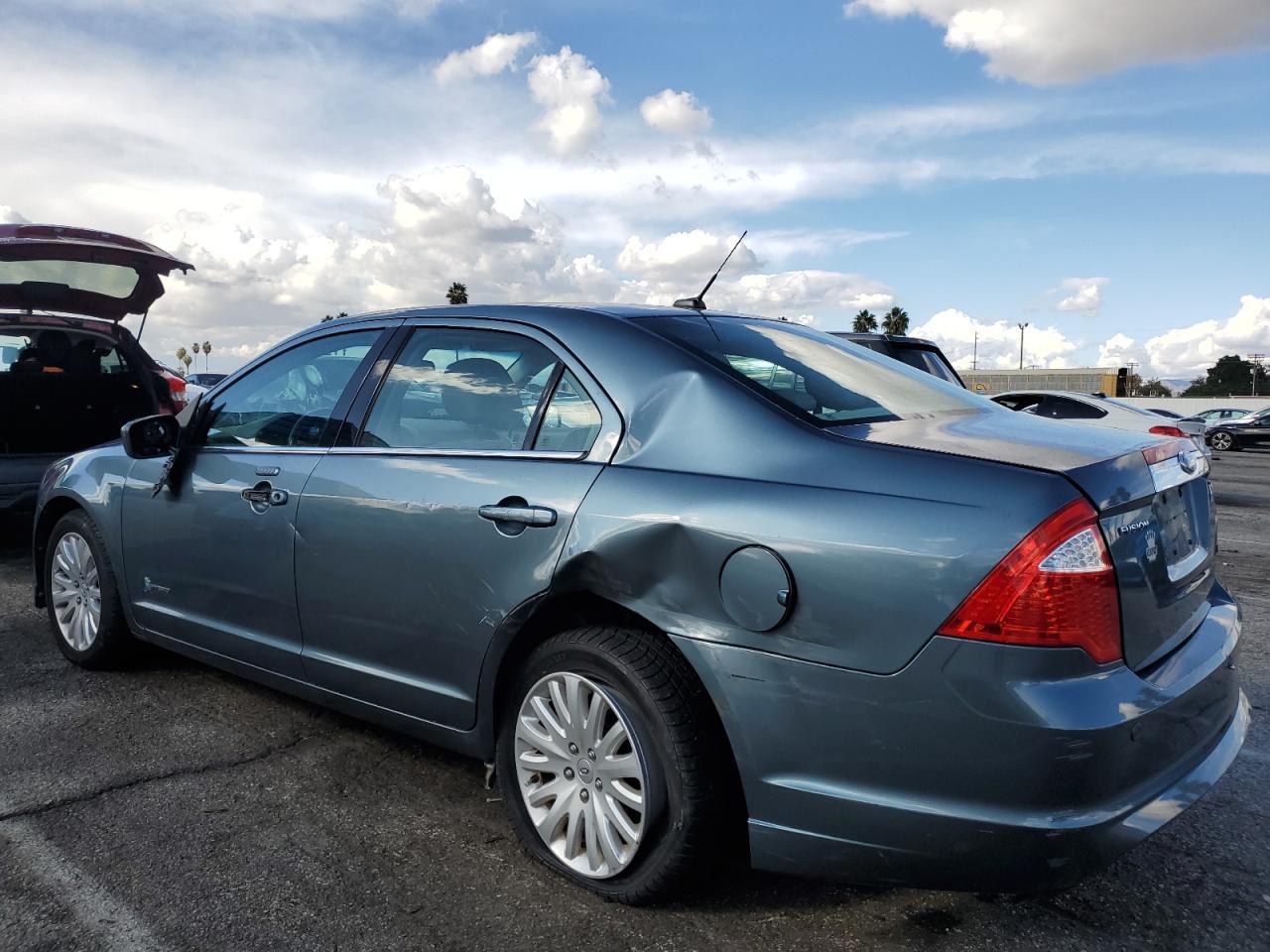 2011 FORD FUSION