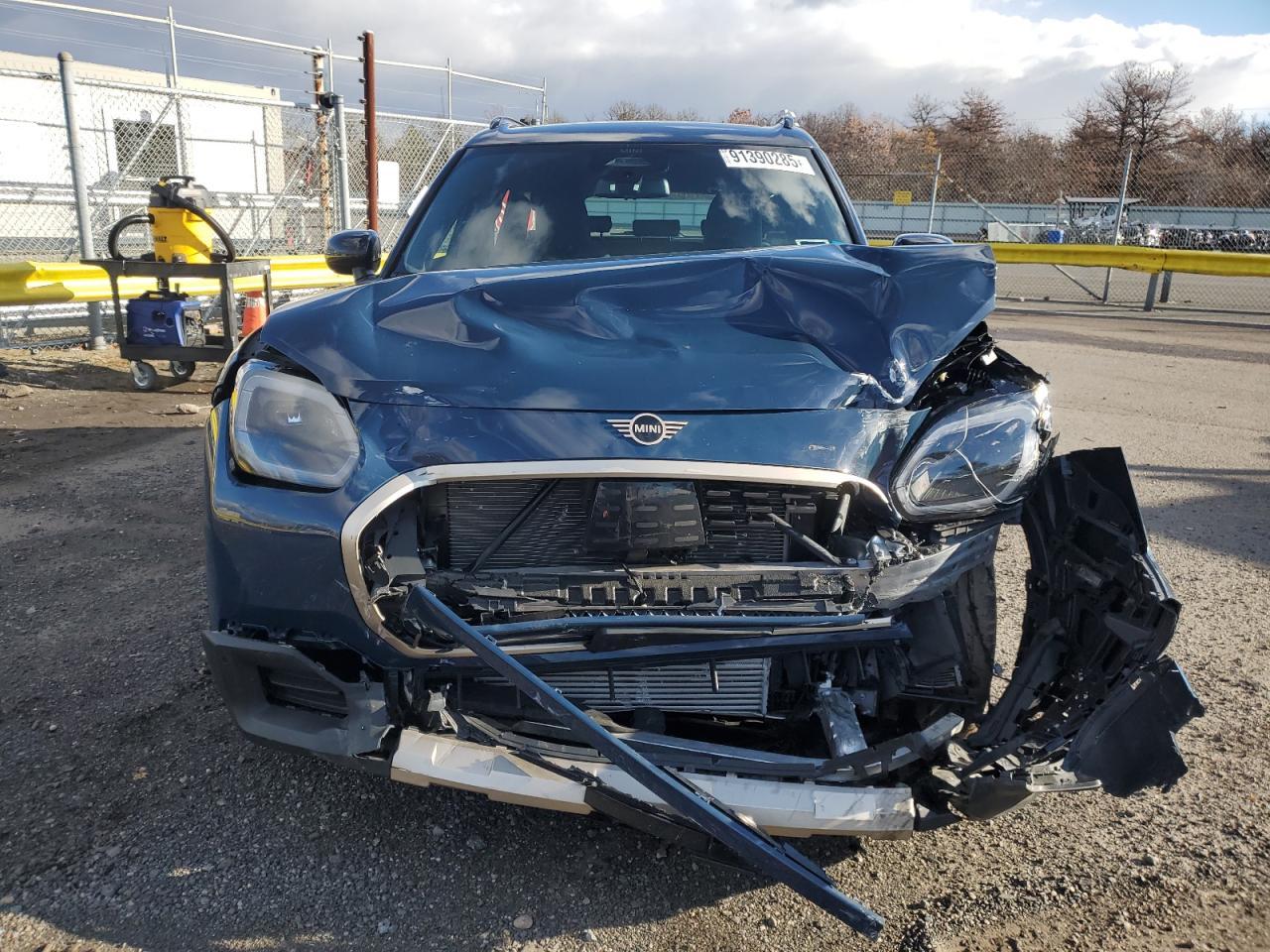 2025 MINI Countryman