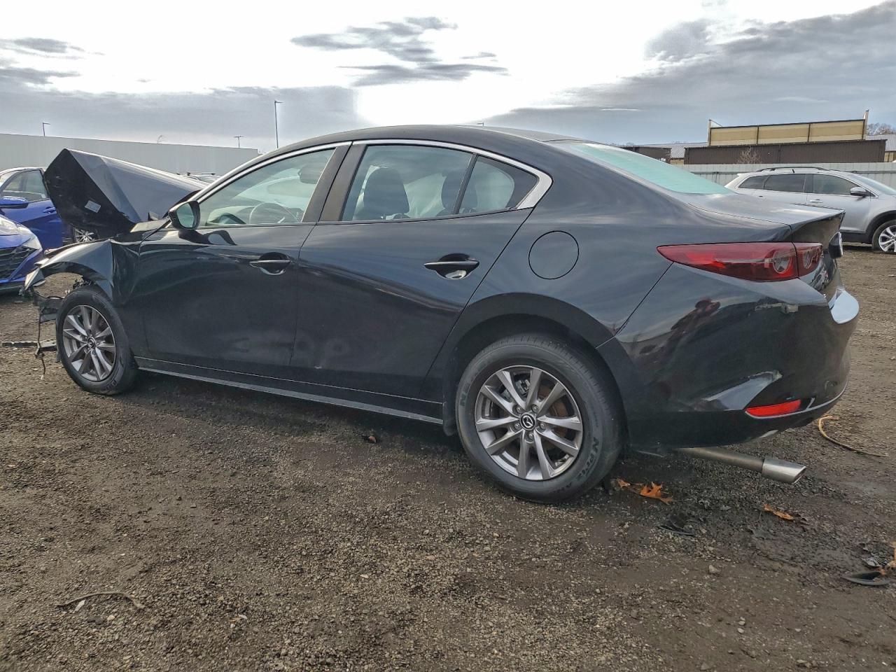 2021 MAZDA 3
